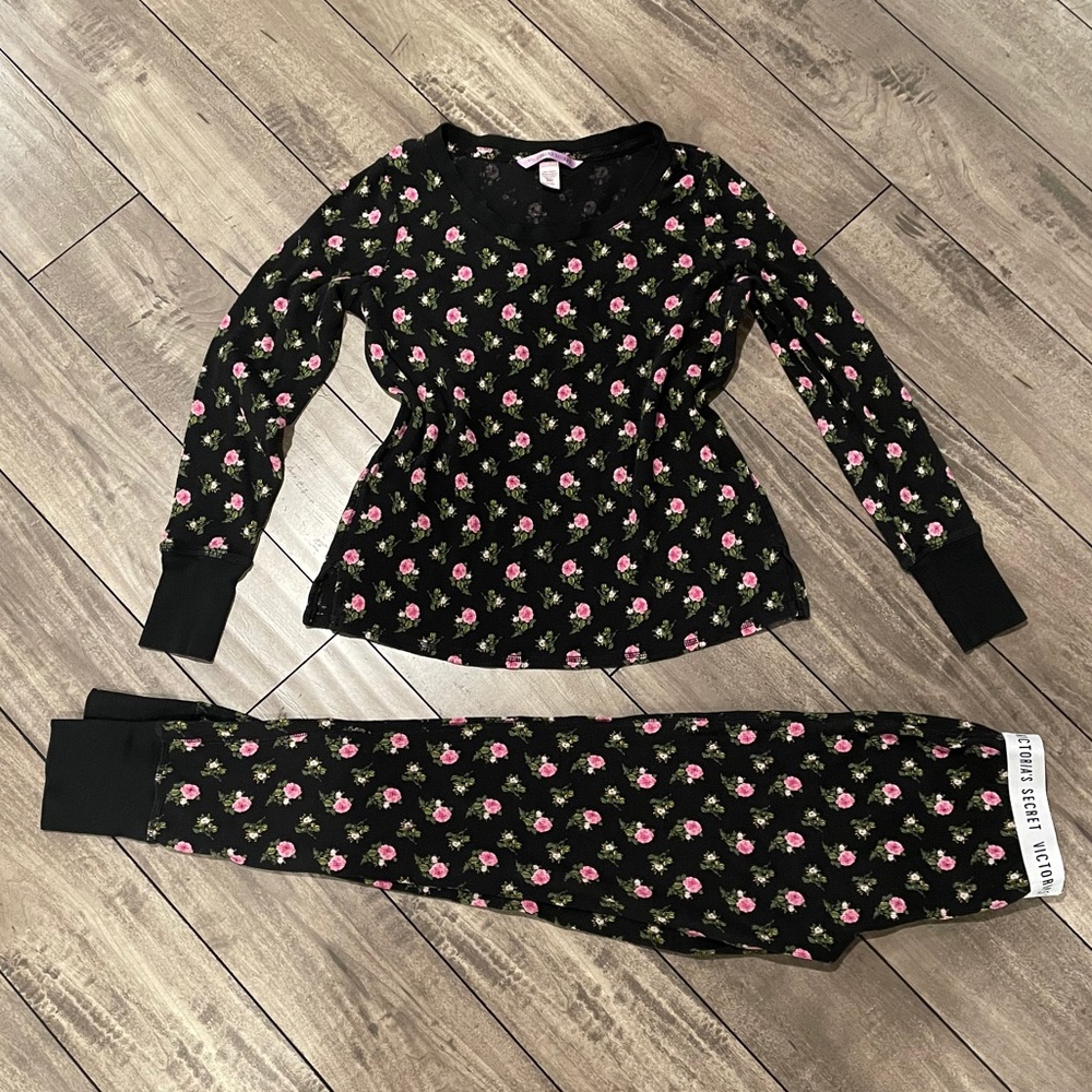 Victoria’s Secret PJ set